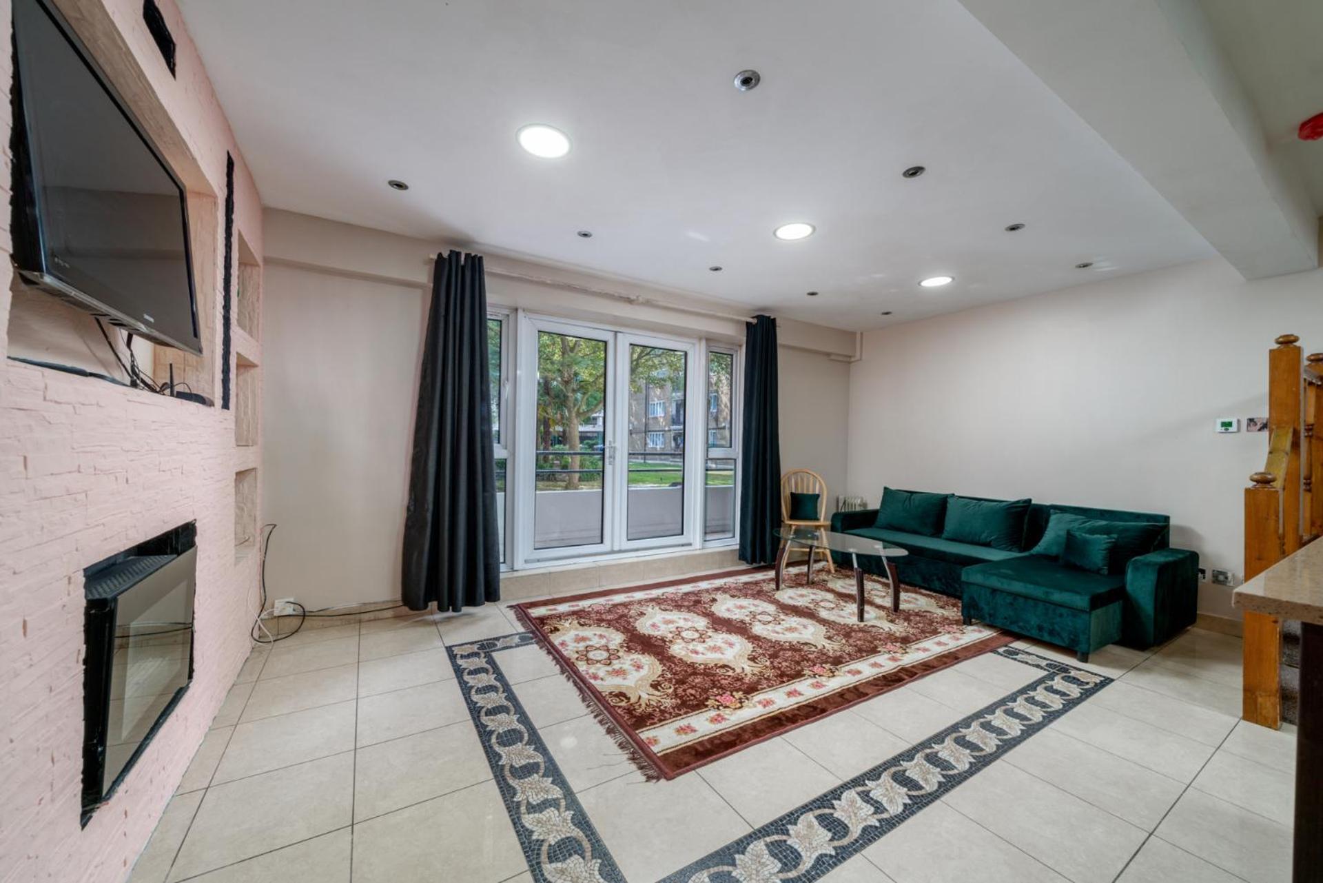 Beautiful 3 Bedroom Maisonette Appartamento Londra