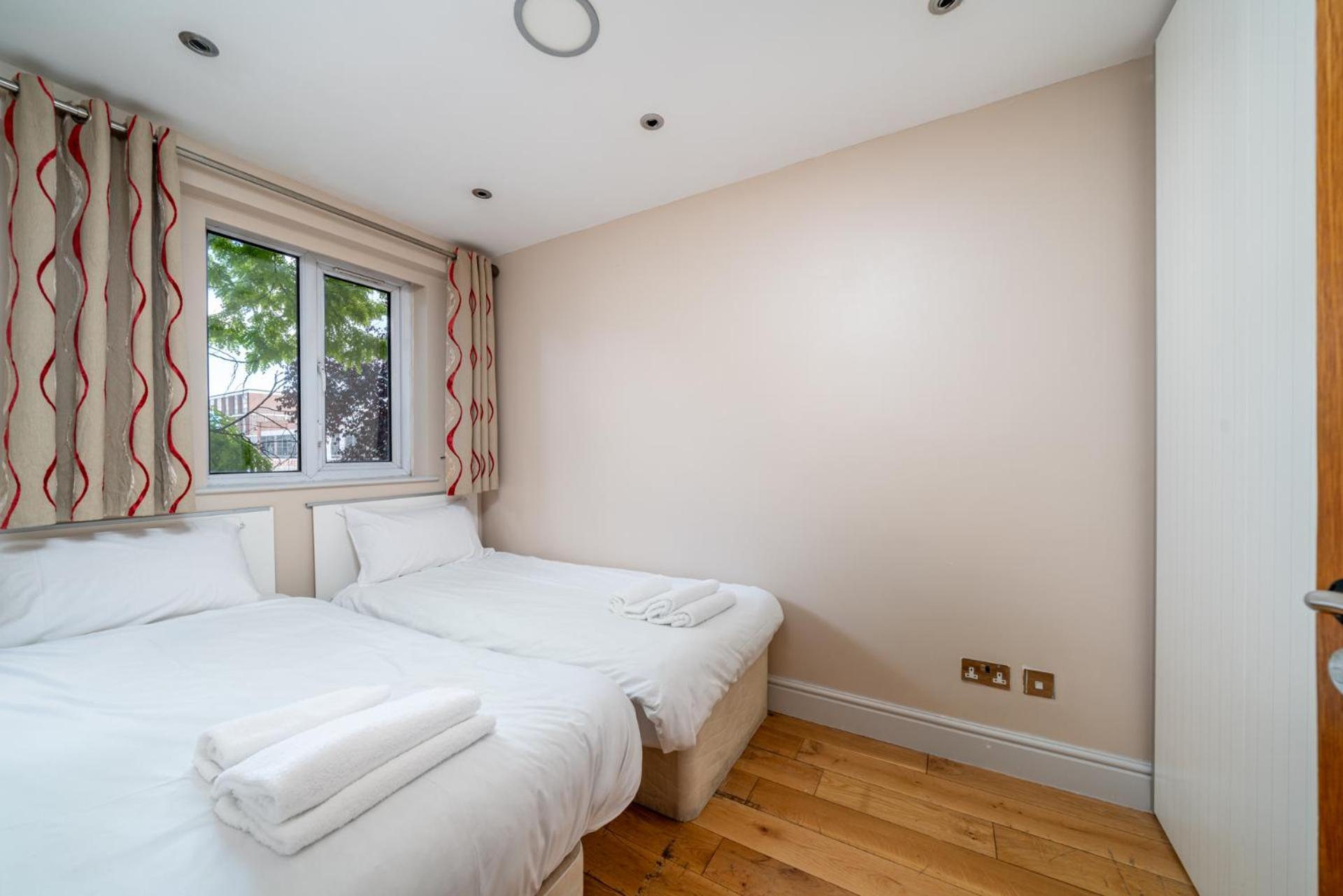 Appartamento Beautiful 3 Bedroom Maisonette Londra